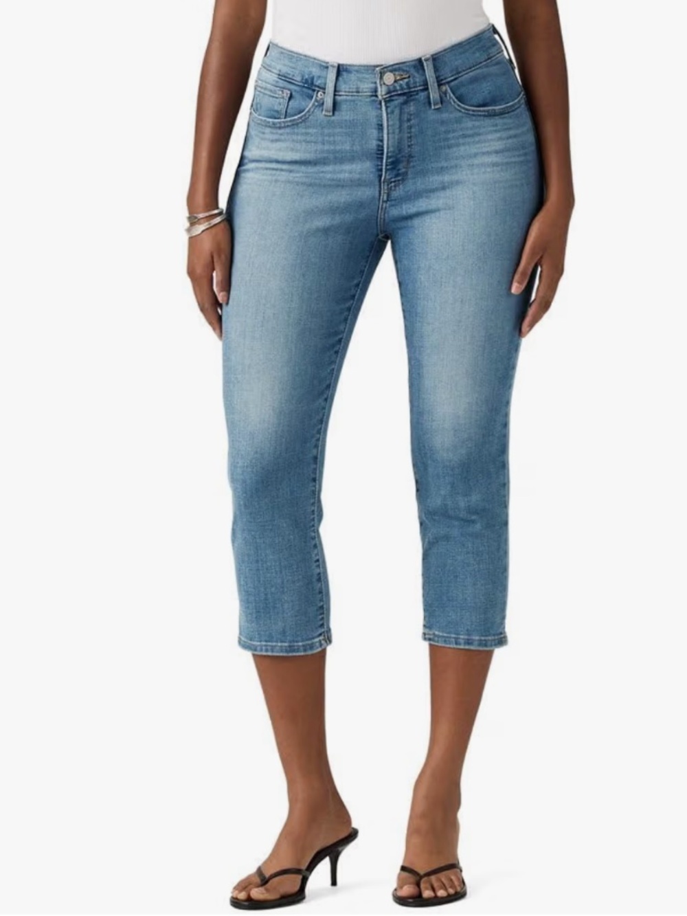 NWOT Women’s Levi’s 311 Shaping Skinny Capri Jeans in Camp Denim Stretch Size 28